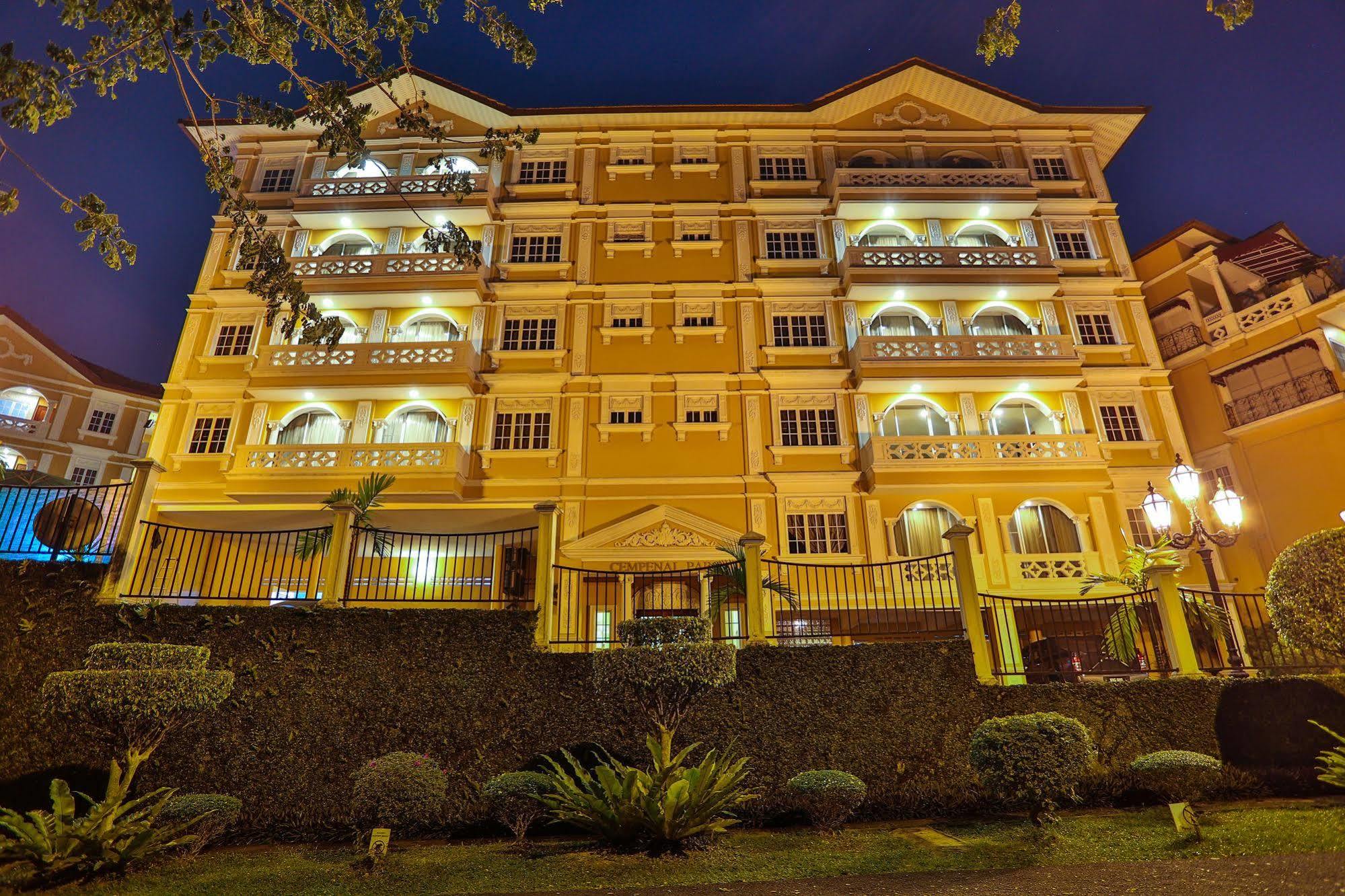 Kapitan Hill @ Cempenai Parc Residences Bukit Damansara Esterno foto