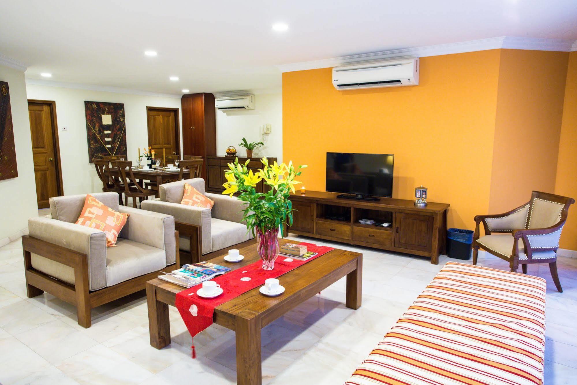 Kapitan Hill @ Cempenai Parc Residences Bukit Damansara Esterno foto