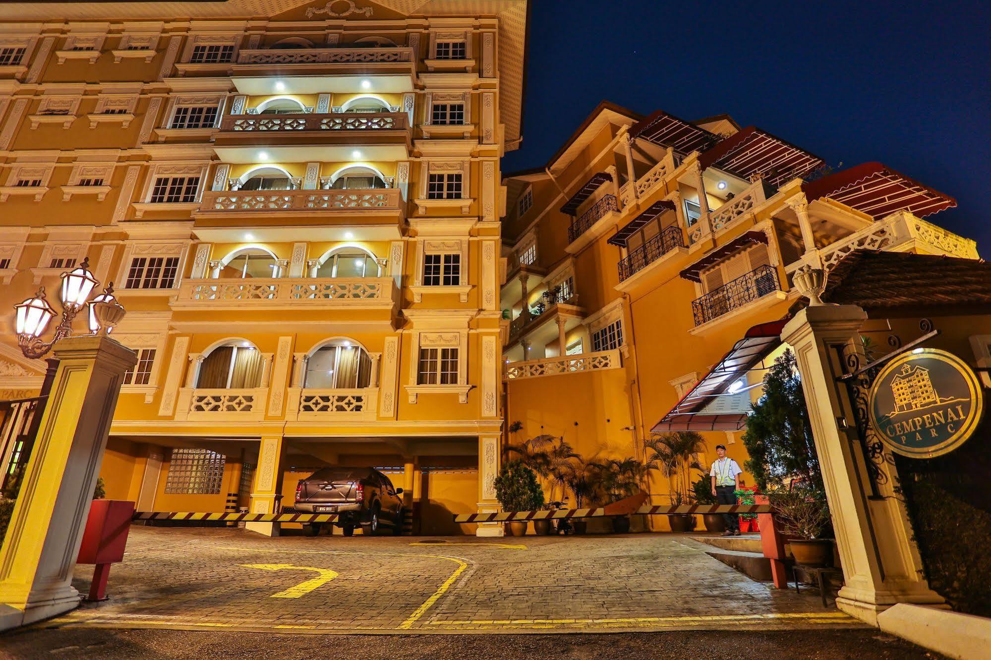 Kapitan Hill @ Cempenai Parc Residences Bukit Damansara Esterno foto